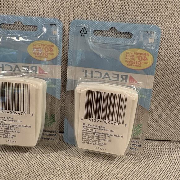 2 Reach Clean Burst ICY SPEARMINT Waxed Dental Floss 55 Yards HTF NEW RARE Disc. - Picture 6 of 7